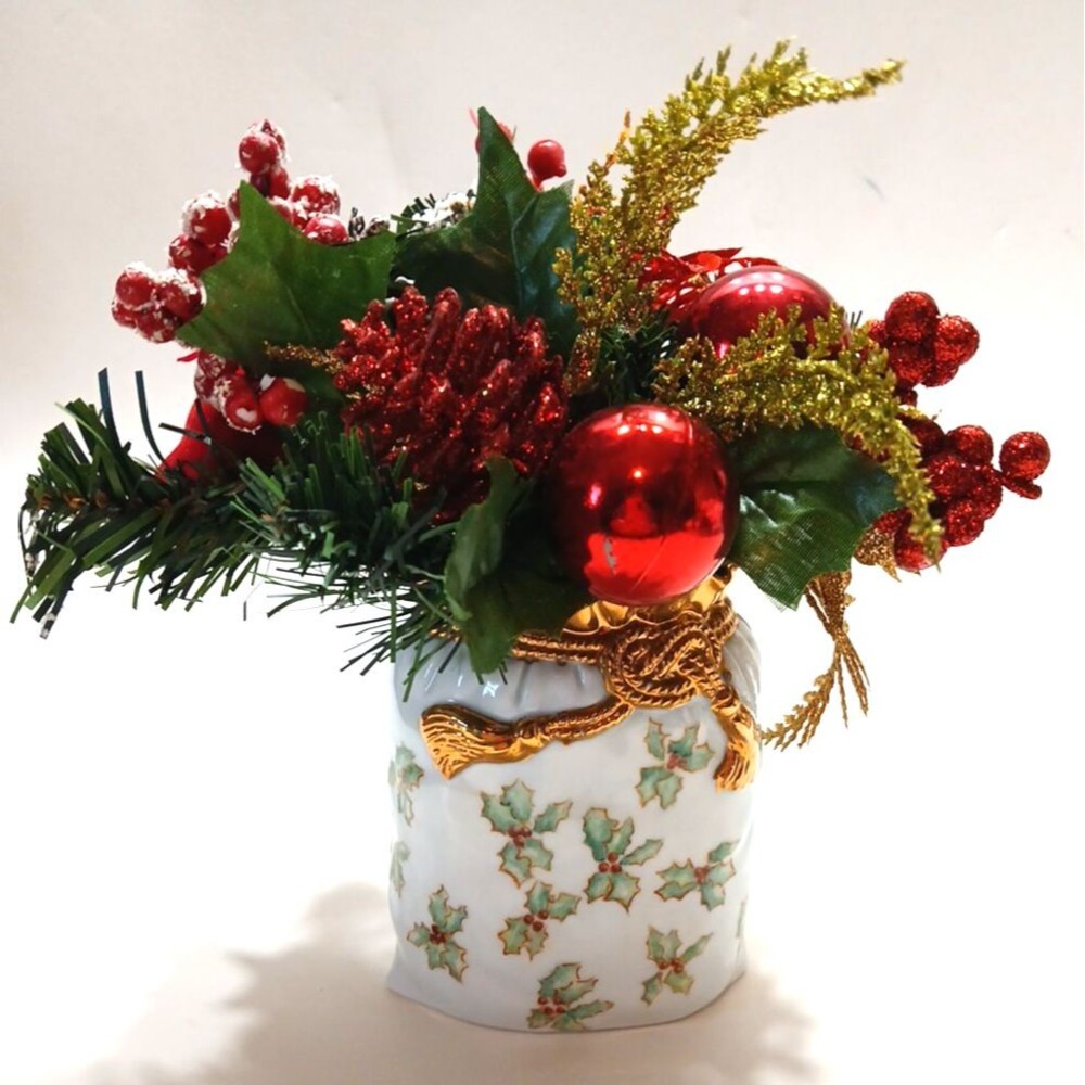 Christmas Holly Berry Vase Gold Tassel Decor Reds Greens Gold Floral Traditional